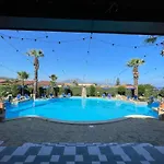 Soleada Club Lägenhetshotell Campofelice Di Roccella